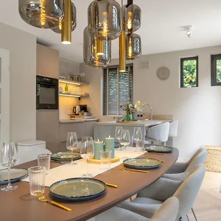 Holiday home Ultra Luxe Wellness Vakantiewoning - Grote Prive Jacuzzi - 6 Personen Ewijk