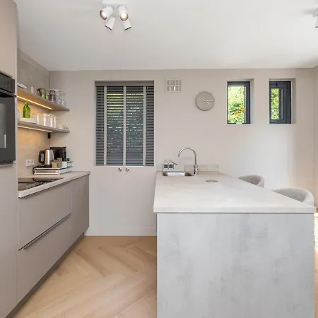 Ultra Luxe Wellness Vakantiewoning - Grote Prive Jacuzzi - 6 Personen Holiday home