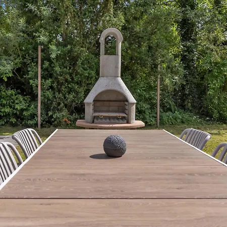 Holiday home Ultra Luxe Wellness Vakantiewoning - Grote Prive Jacuzzi - 6 Personen *
